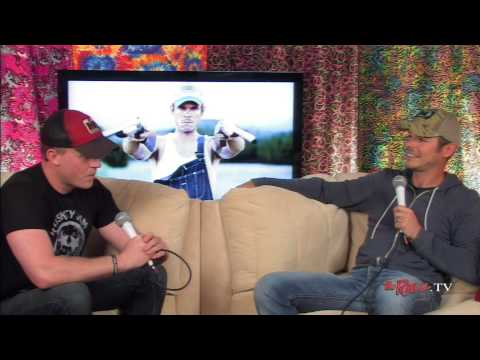TheRave.TV Interview With Granger Smith (5/15/14)