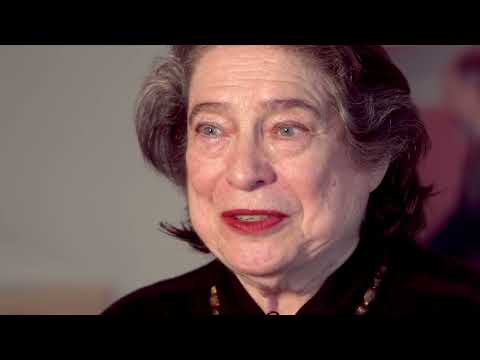 4 min 33 sec with Elisabeth Leonskaja (Interview)