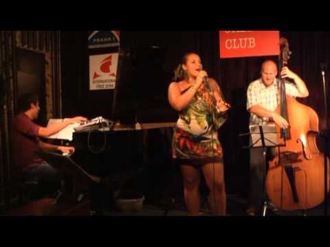 Lucie Zemanová & Soul Sisters - Part Time Lover