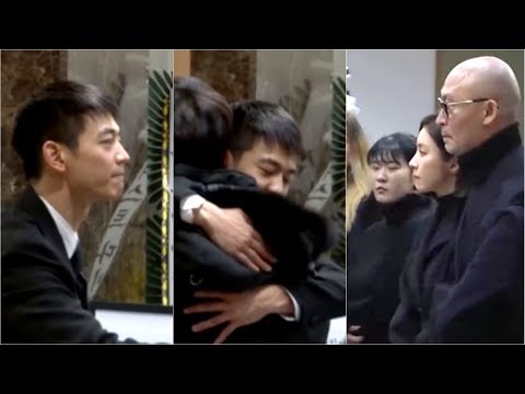 SHINee Minho, Ex-Girlfriend Shin Se Kyung and Many Artists At Jonghyun’s Memorial Service