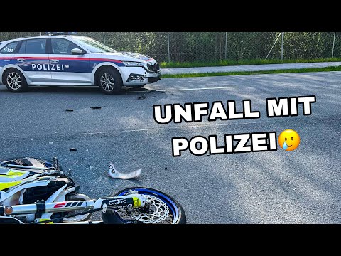 POLICE DRIVE FRONT-ON INTO MOTORCYCLE