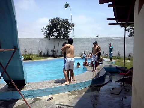 Un Relax con los Amigos (A)