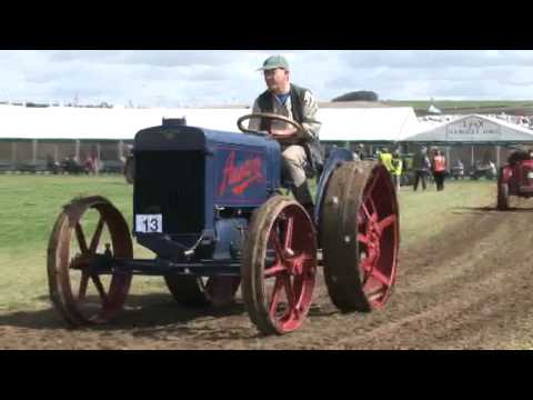 THE GREAT DORSET STEAM FAIR - WORKING TRACTORS AND SHOWMAN ENGINES
