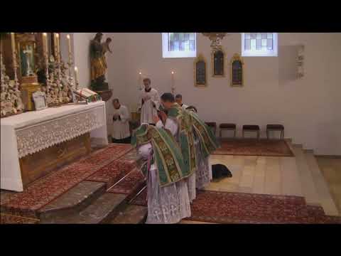 2. November 2025  - Levitiertes Amt im tridentinischen Ritus - Priesterseminar Herz Jesu