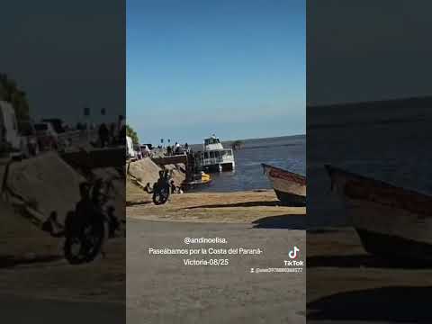 Paseábamos  por  costanera de Victoria Entre Rios- 08/25
