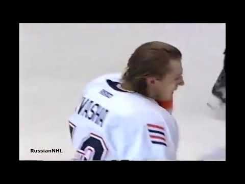 Oleg Kvasha's super goal vs Capitals (6 apr 2002)