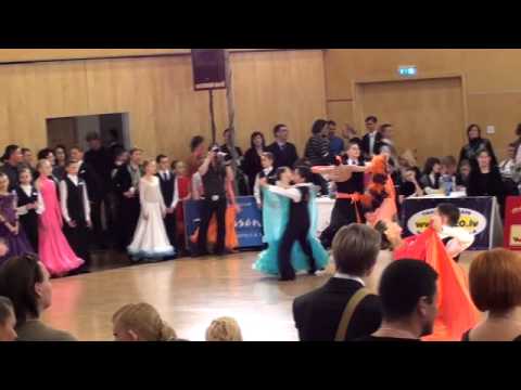 Latvian Standart Championship 2011 Timirlans Abidovs - Estere Stirāne 1.8fin Foxtrot.wmv