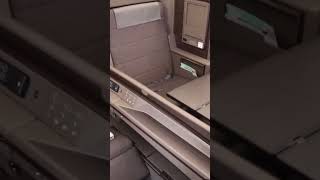 Download lagu Korean Airlines first Class mp3 Download lagu Korean Airlines first Class mp3