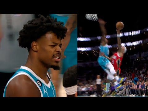 Dennis Smith Jr trash talk to Jose Alvarado after hit 3-pointer and blocked him