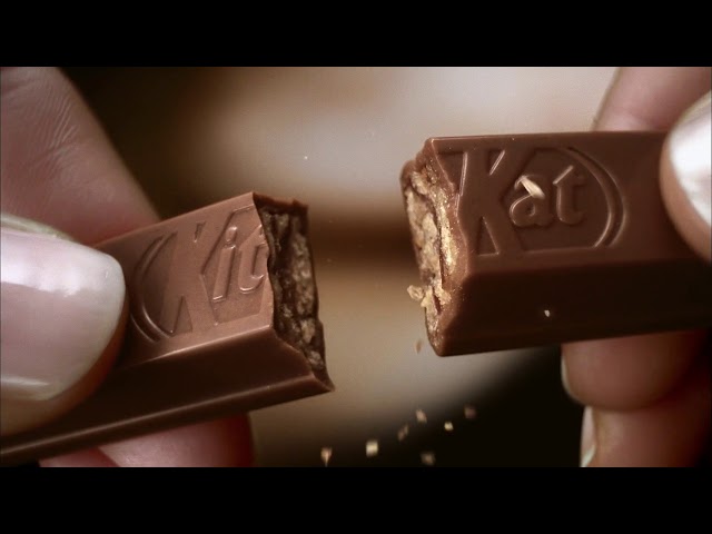 Vídeo relacionado con NESTLÉ KITKAT figuritas de chocolate con leche Pascua 15x65g