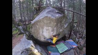 Video thumbnail of Marihuanacorner, 7a+. Magic Wood