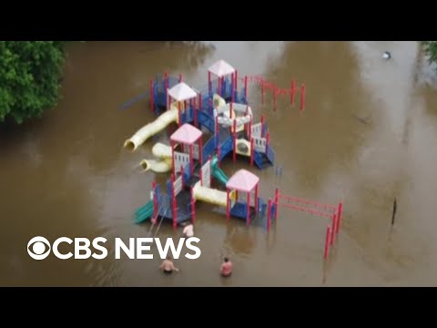 Scary flooding hammers states along Gulf Coast, creates treacherous conditions