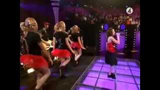 Amy Diamond singing &quot;Welcome to the City&quot;