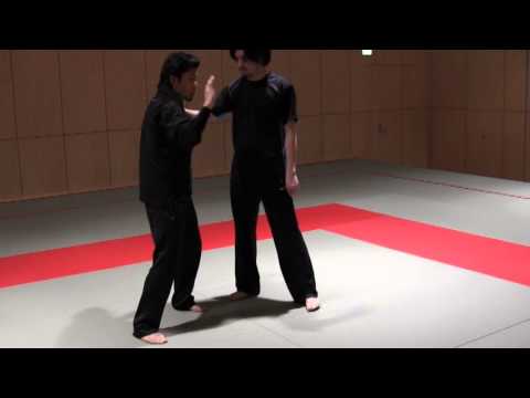 実戦護身術『剣』｜柔術技法のエッセンスを学ぶ「体幹部を上手に使って崩す技術」