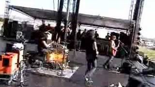 Sleater Kinney @ Vegoose 1) The Fox