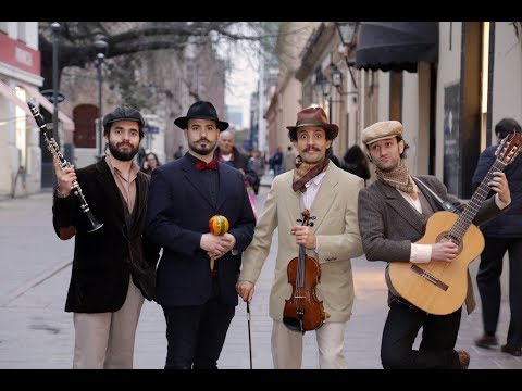 SANTAS PEATONALES #2 // El Cuarteto del Amor // Por Siempre - Andrés Lazaroff - Peatonal de Córdoba