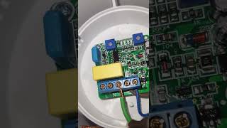 Bad ventilator take way  [oder andere marke ]richtig mit Strom verbinden.