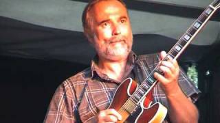 Souled out - Love struck baby