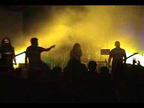 Llaxsay - Hijos de la Guerra. Rockaton 2006 online metal music video by LLAXSAY