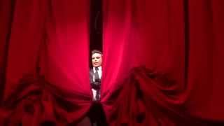 Robbie Williams - No One Likes a Fat Popstar (live)