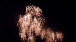 preview picture of video 'FUOCHI D'ARTIFICIO ISOLA COMACINA -CO-, SAGRA S.GIOVANNI 2013-06-22'