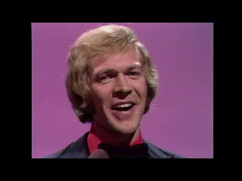 Stuart Gillies — "What Are You Doin' the Rest of Your Life?" (BBC Mantovani, 1973)