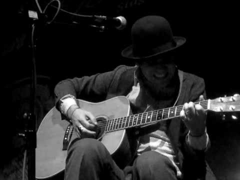 Langhorne Slim - Say Yes (solo)