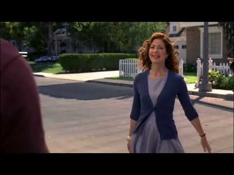Edie Talks To Victor, Bob And Lee Have Dirt On Katherine - Desperate Housewives 4x05 Scene