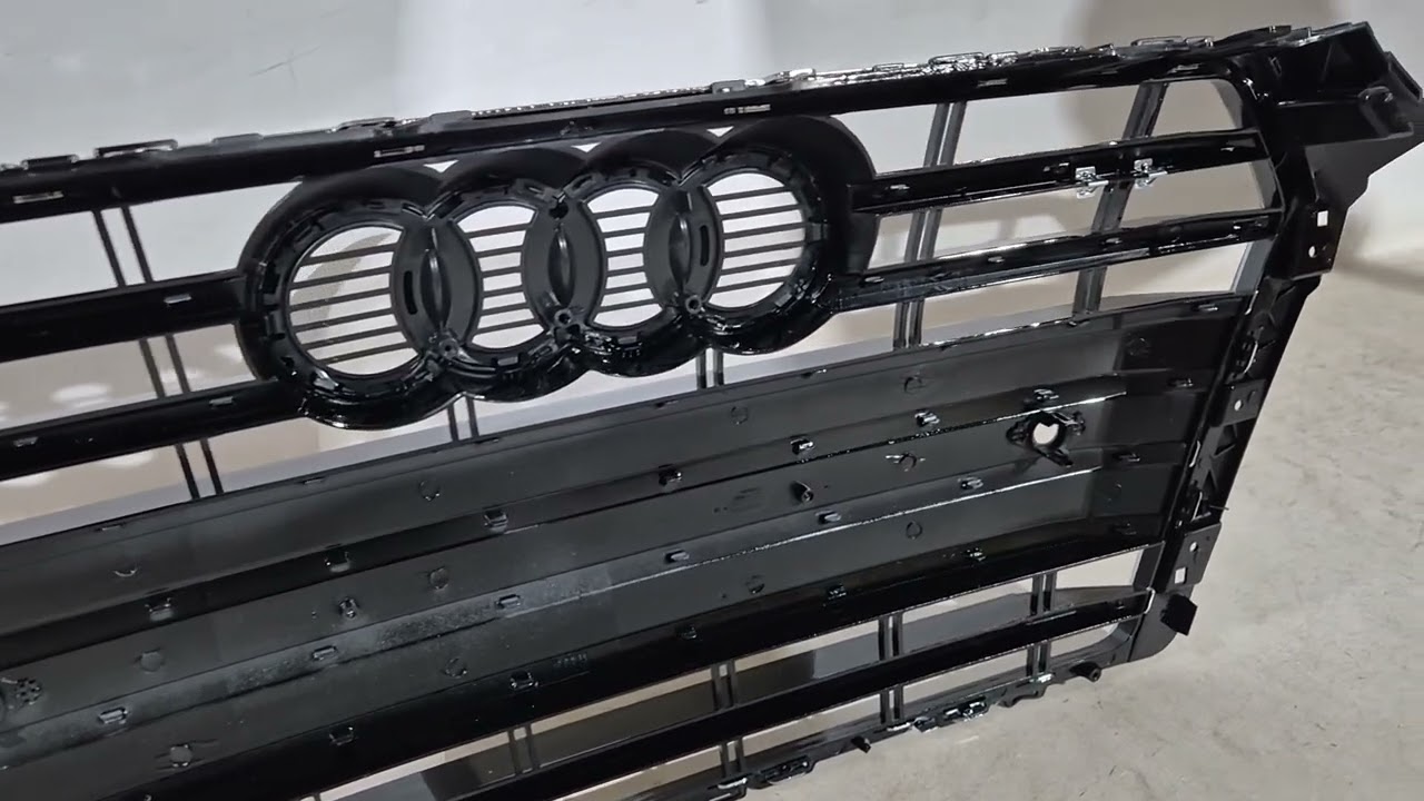 Передняя решетка радиатора S-Style (2016-2019, черная) Video 2