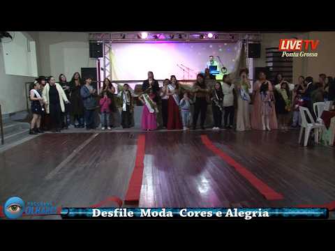 Desfile Moda Cores e Alegria