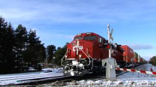 preview picture of video 'CP 8917 at Essa (29JAN2012)'