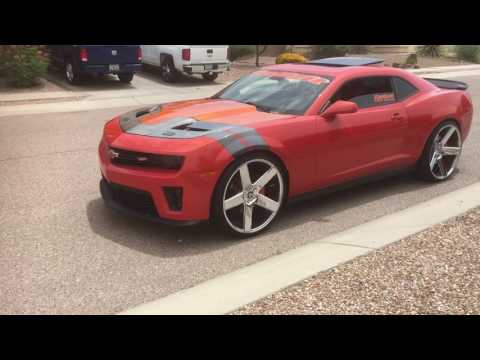 2010 Camaro 24" Dub Baller Wheel Xplizit CC