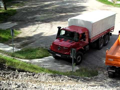 Mercedes  Zetros doing some 'extreme' hill climbing!