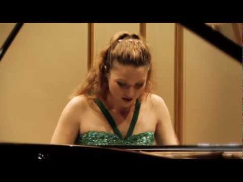 Luisa Splett performs Brahms: Ballade g-Moll