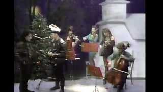 Trent Reznor of Nine Inch Nails on MTV's 120 Minutes (Christmas 1989) - RARE