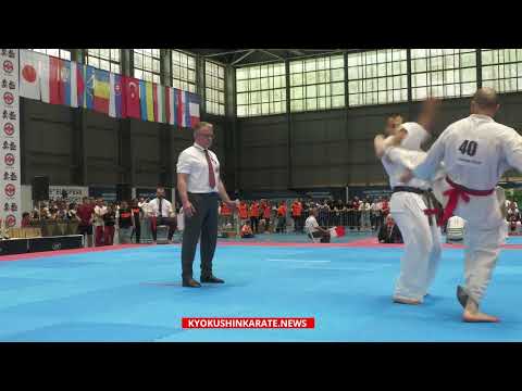 35th IKO EC, 1/2 -90kg,  Alejandro Navarro (Spain, aka) - Mate Badar (Hungary)