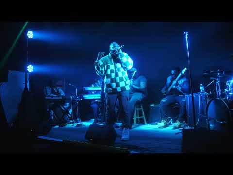 R The Czar Performs Yes You Can With a Live Band #LiveFromtheC