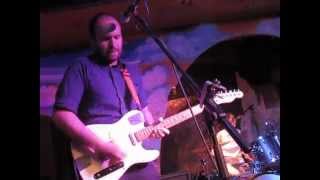 Witching Waves - Red Light (Live @ The Shacklewell Arms, London, 01/08/15)