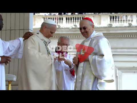 Vatikan, Inauguracija pape Lava XIV, postavljanje prstena