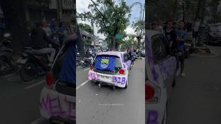 Download lagu BIKIN HEBOH ! BLAYER BRATAKTAK DARI BABY WHITE SAAT KONVOI PERSIB JUARA mp3