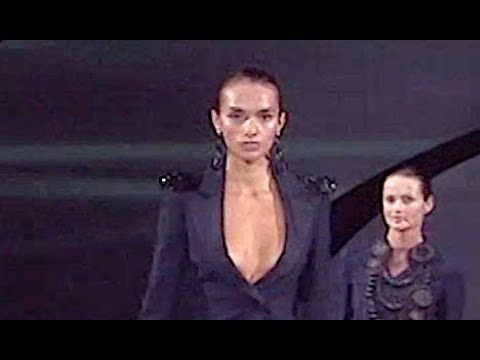 EMPORIO ARMANI Spring Summer 2009 Milan - Fashion Channel