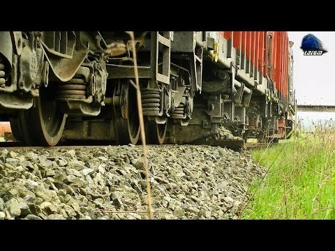CFR Infrastructure Train Dumping Ballast on The Tracks in Oradea