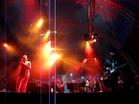 Hooverphonic Live 2012 07 21 Club Montepulciano @ Baudet Festival Bertrix BE With Me