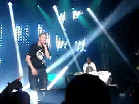 Peja/Slums Attack 15Lat SLU Wejście na scenę