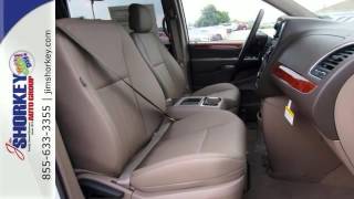 preview picture of video '2015 Chrysler Town & Country North Huntingdon PA Pittsburgh, PA #C07582'
