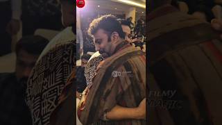 Download lagu ദിലീപേട്ടനെ ഓടിവന്ന് കെട്ടിപ്പിടിക്കുന്ന അസീസ് ഇക്ക❤️#dileep #azeesnedumangad #dileepfans mp3