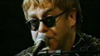 Elton John - This Train Don&#39;t Stop There Anymore (Live)
