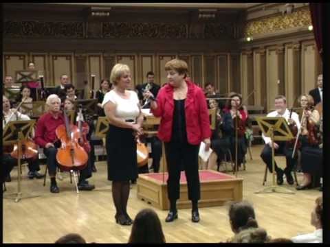 Clasic e fantastic - Dimineţi, ceasornice, despărţiri şi alte...surprize cu...Papa Haydn