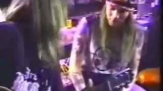 Download lagu Guns N Roses  - The Garden (July 1989) mp3