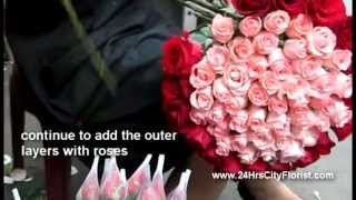 preview picture of video 'How To Arrange A 99-stalk Rose Bouquet'